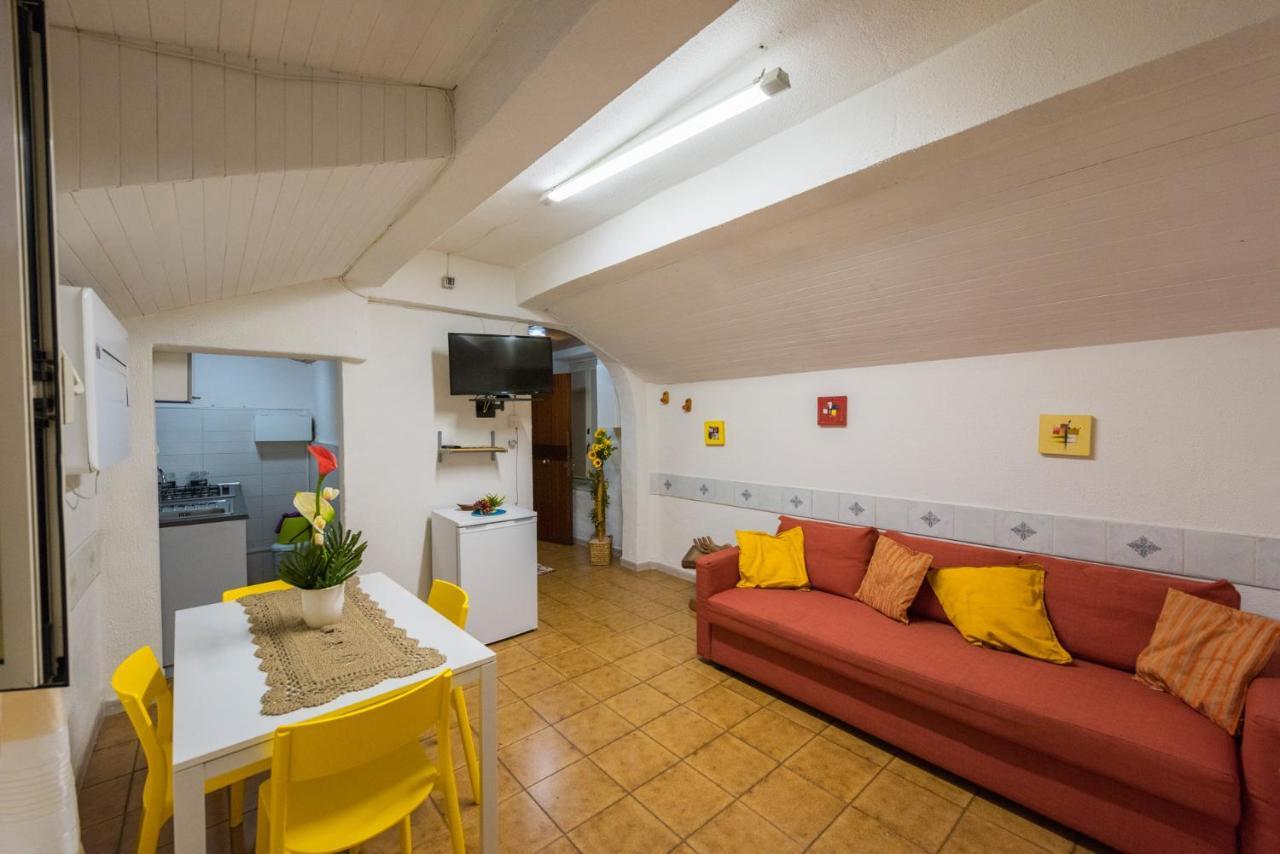 Casa Vacanze Basso Салерно Экстерьер фото
